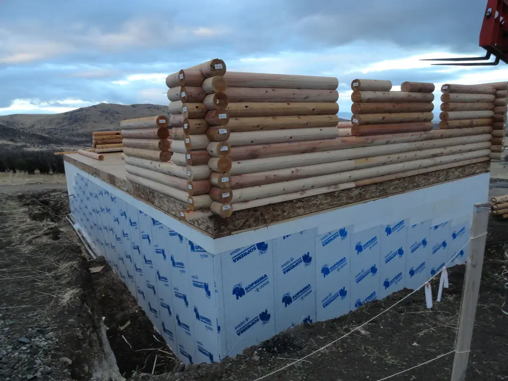 Log home