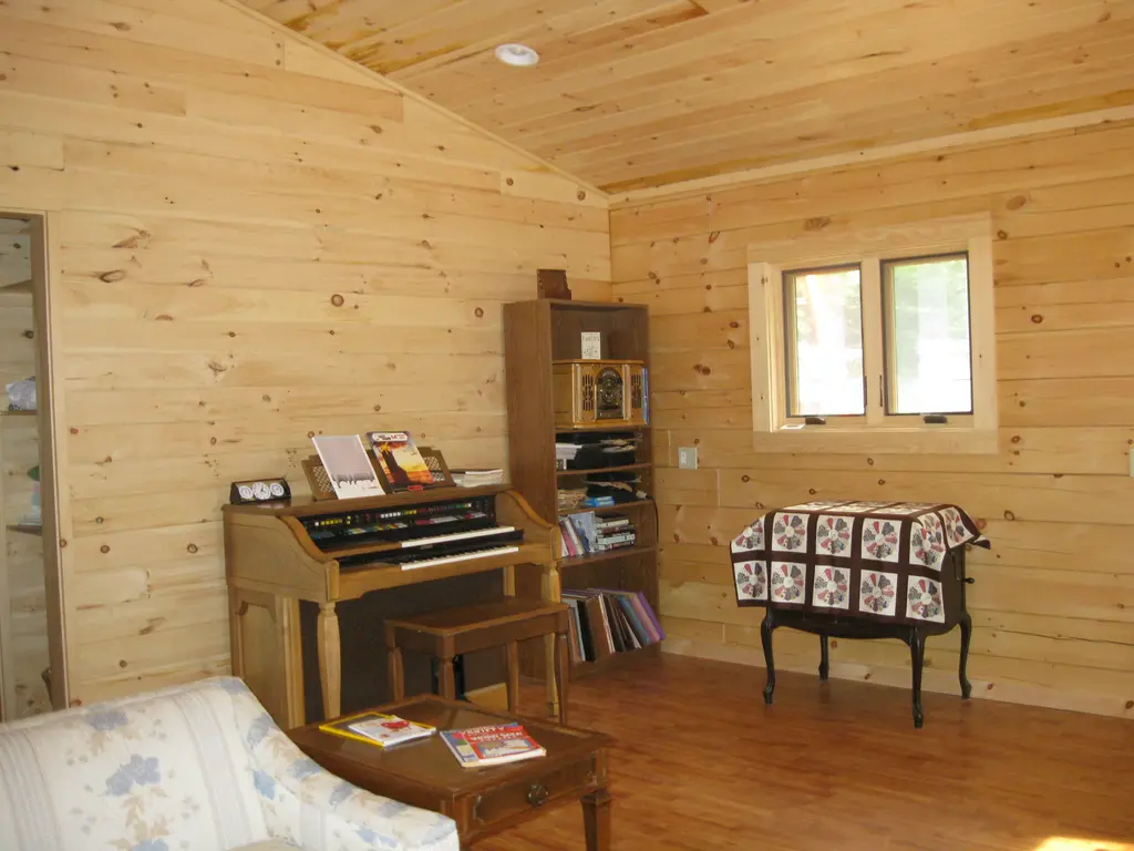Log home