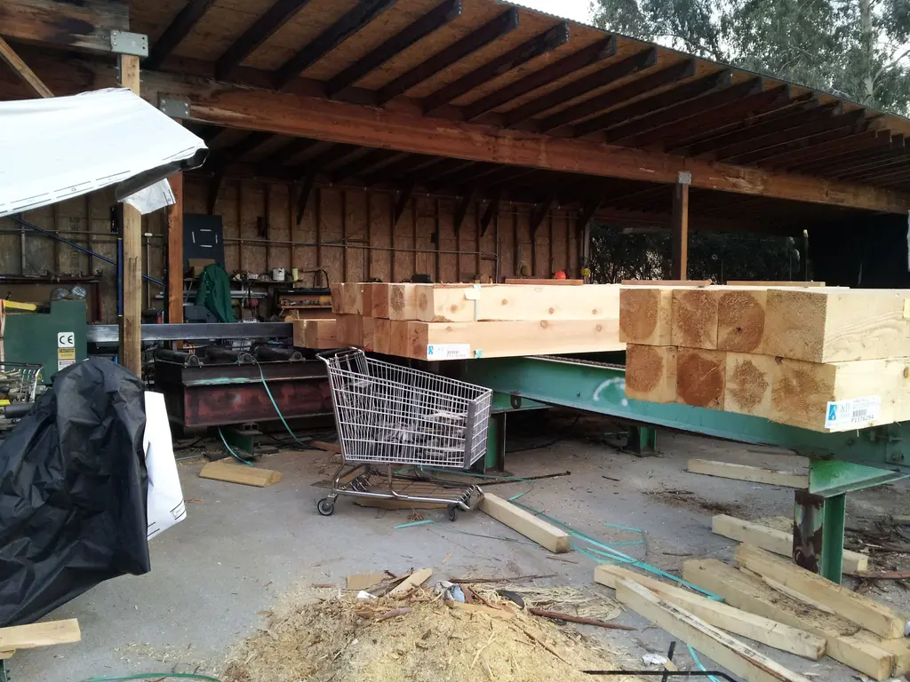 Log home