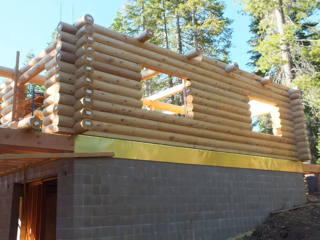 Log home