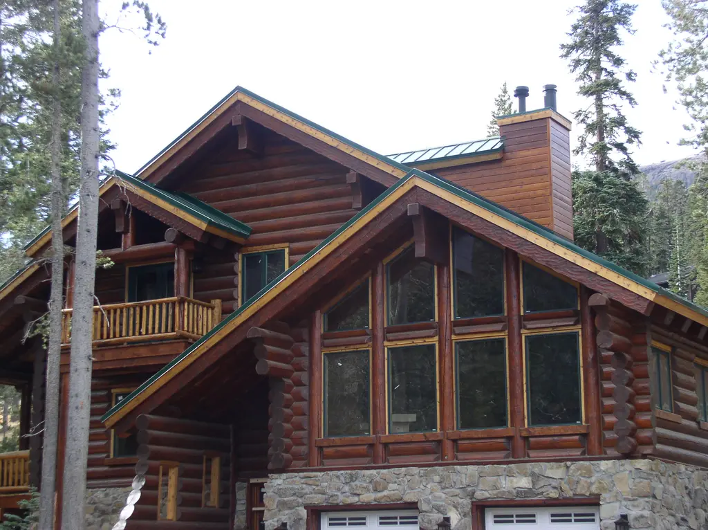 Log home
