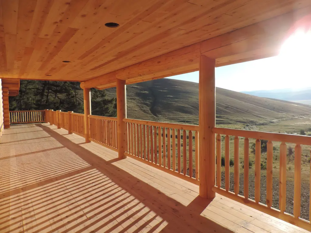 Log home