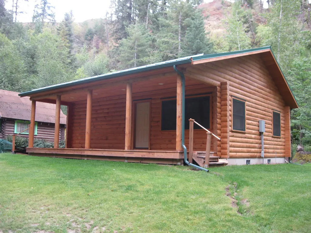 Log home
