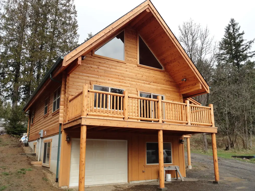 Log home
