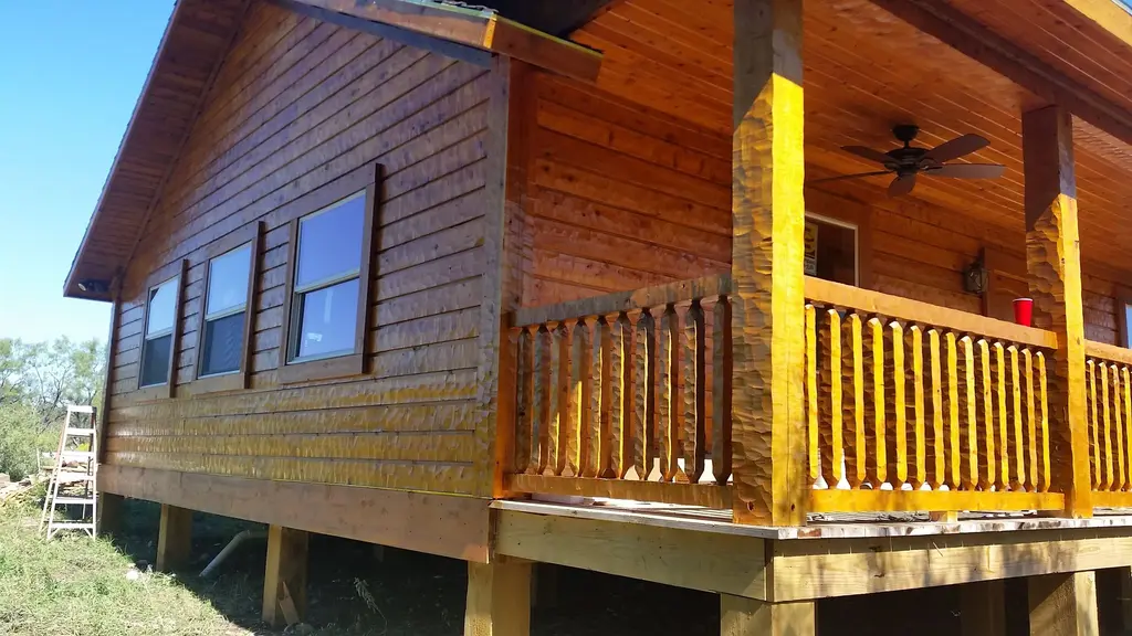 Log home
