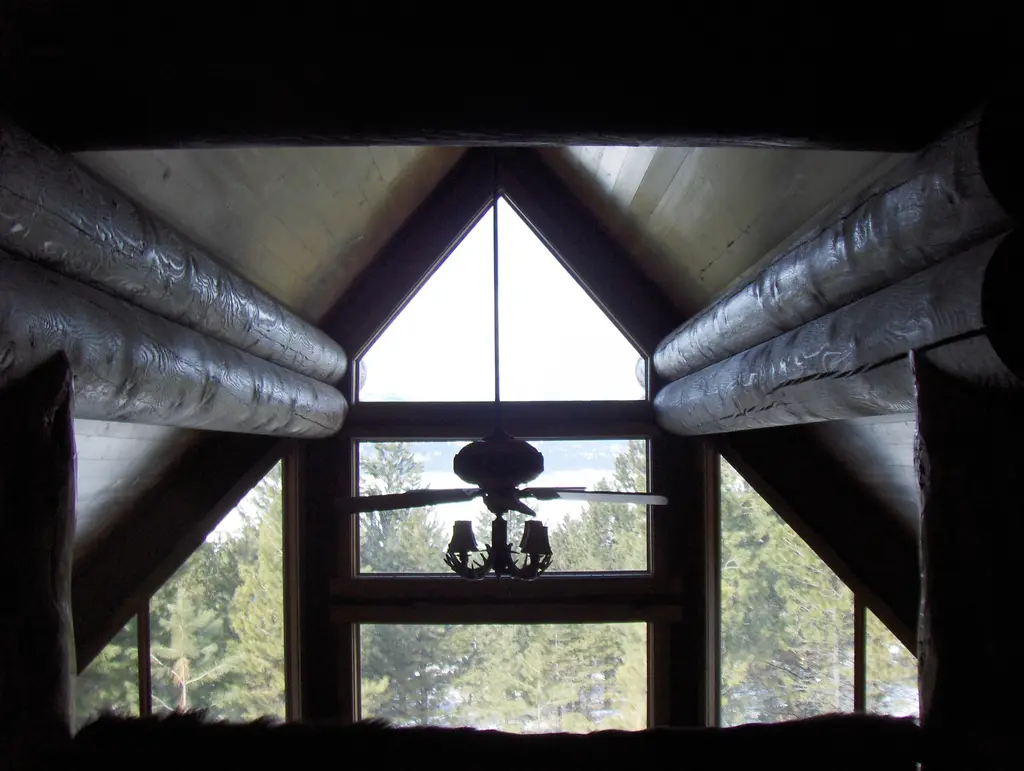 Log home