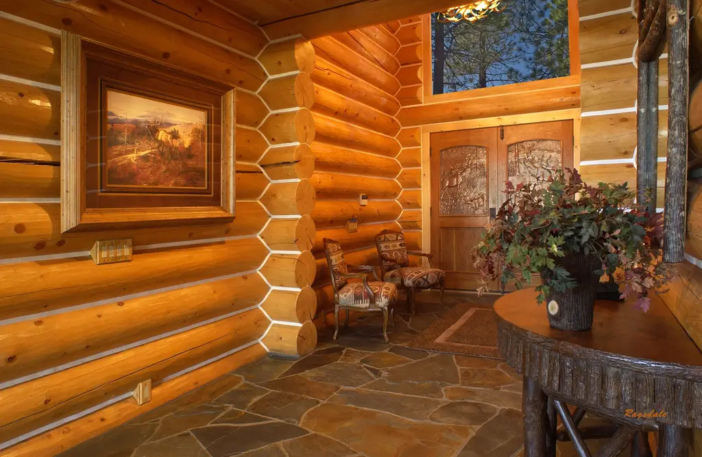 Log home