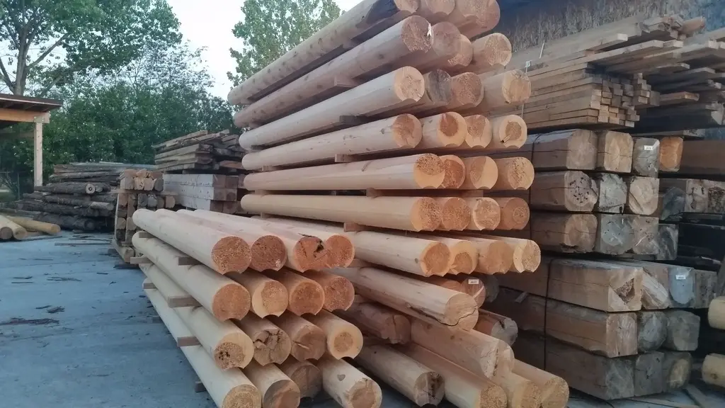 Log home