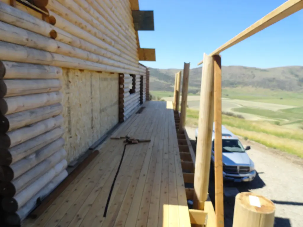 Log home
