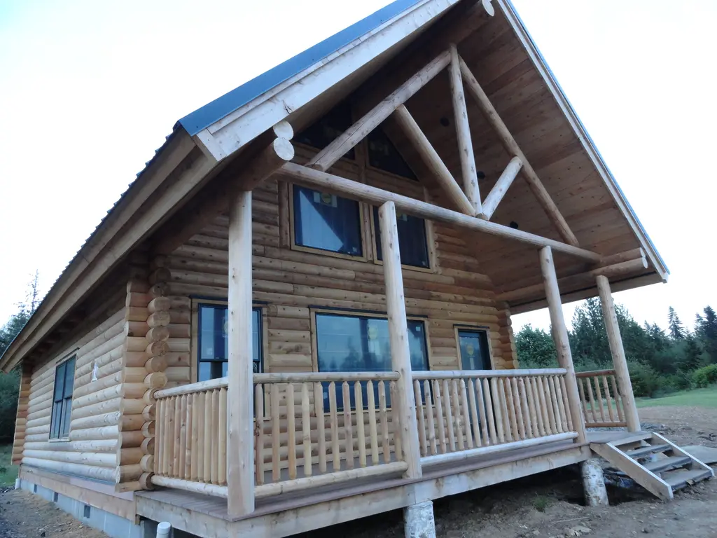 Log home