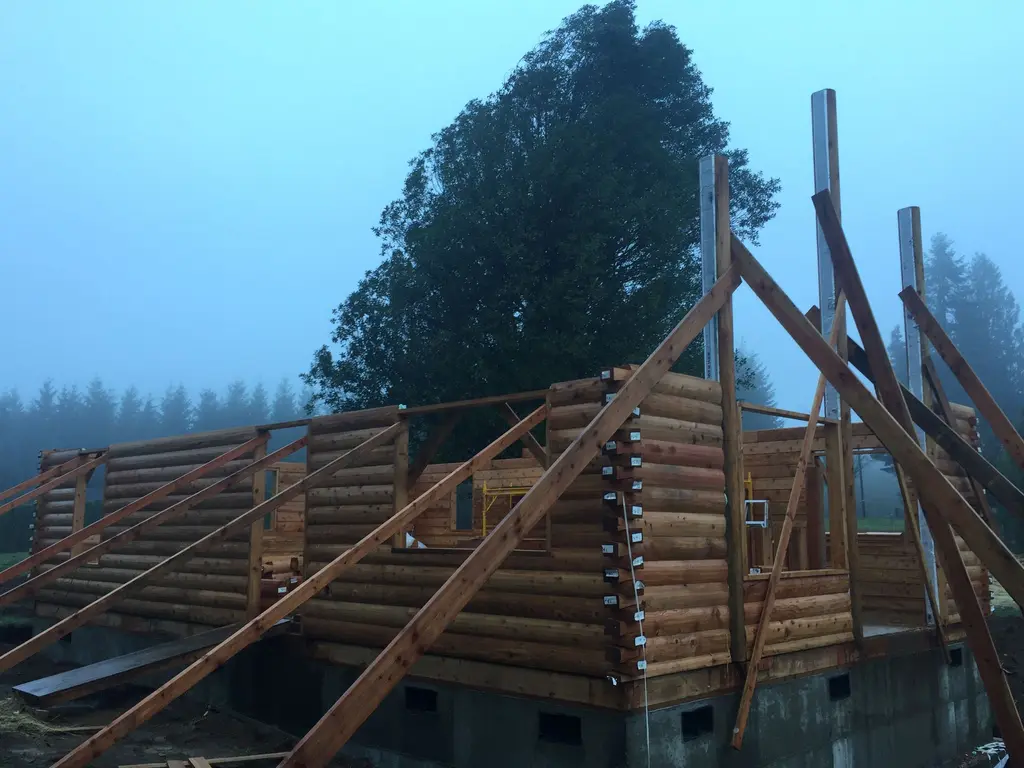 Log home