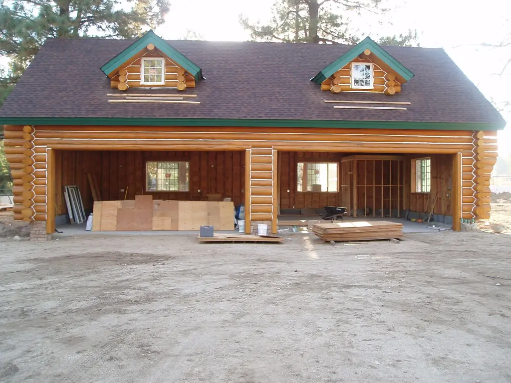 Log home