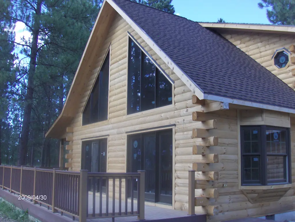 Log home