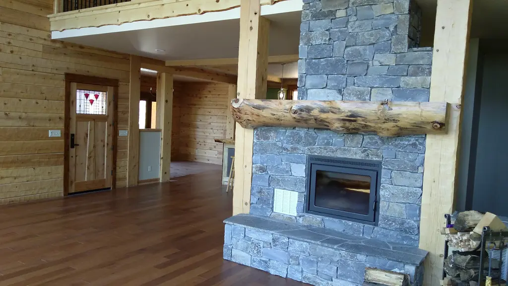 Log home