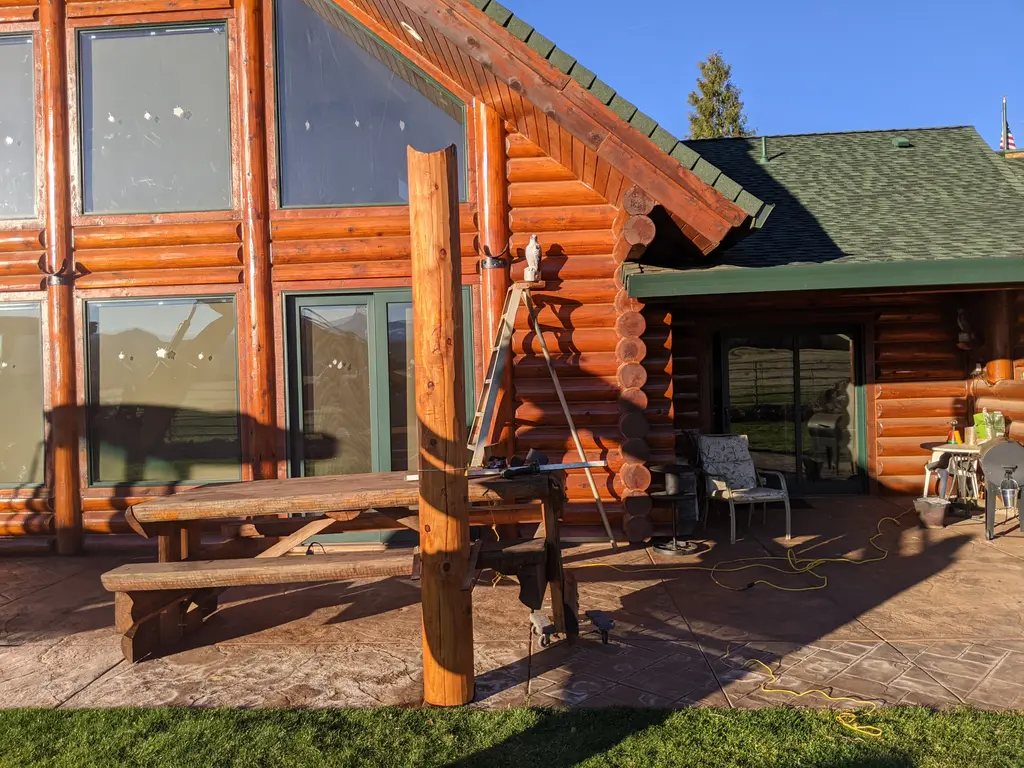 Log home