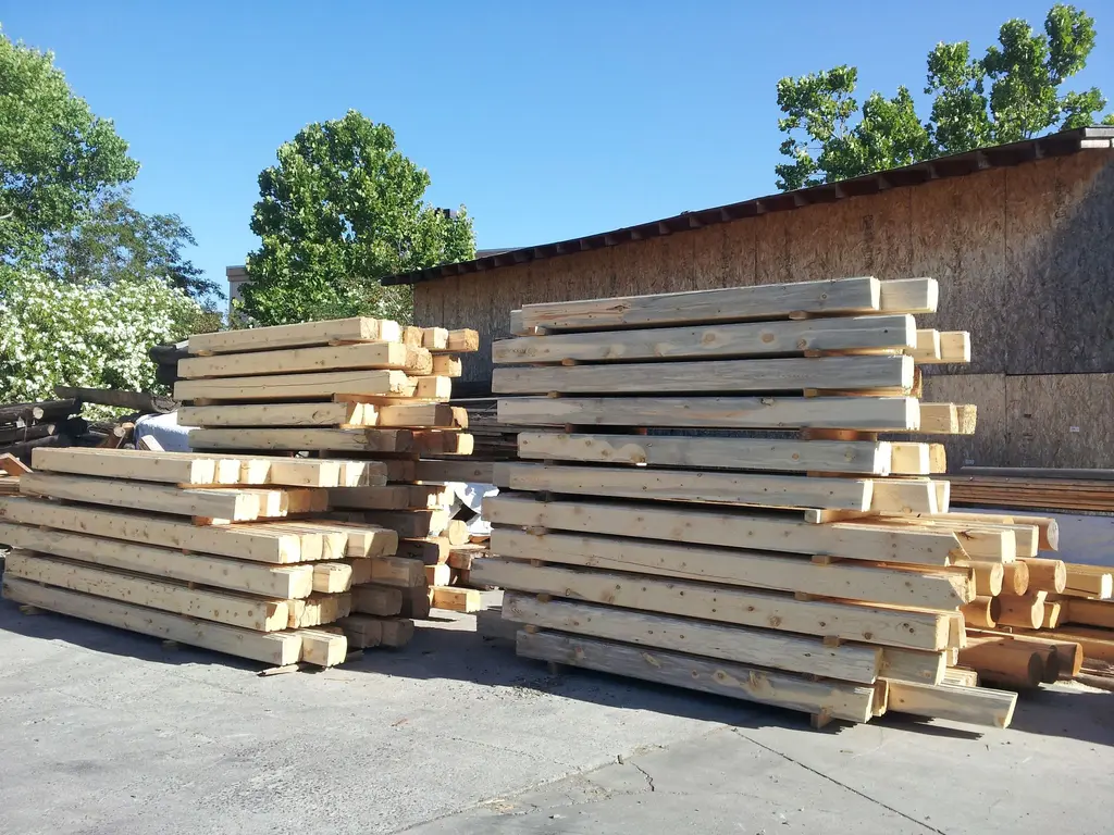 Log home