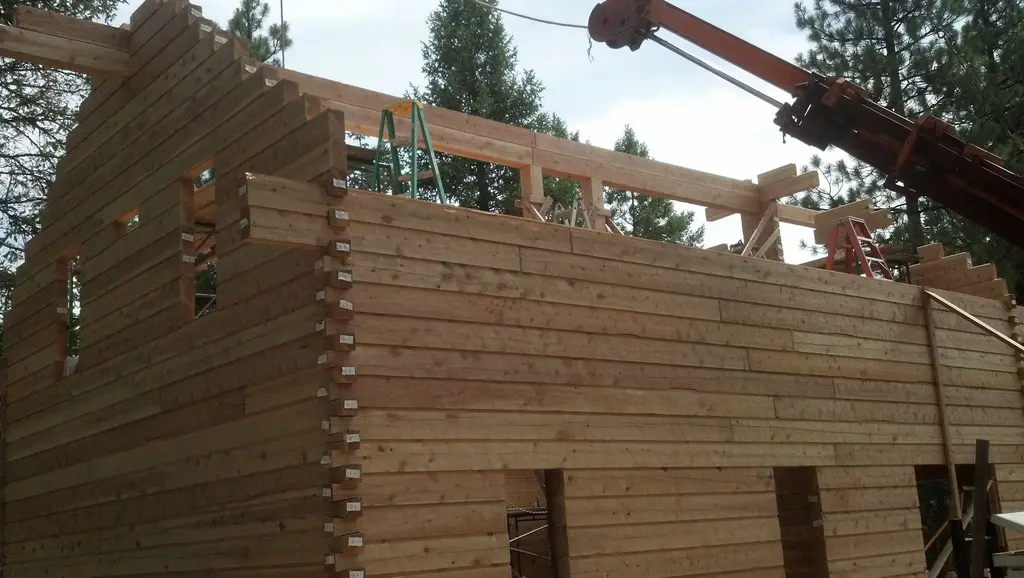 Log home