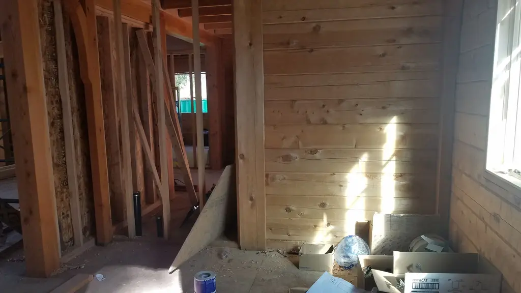 Log home