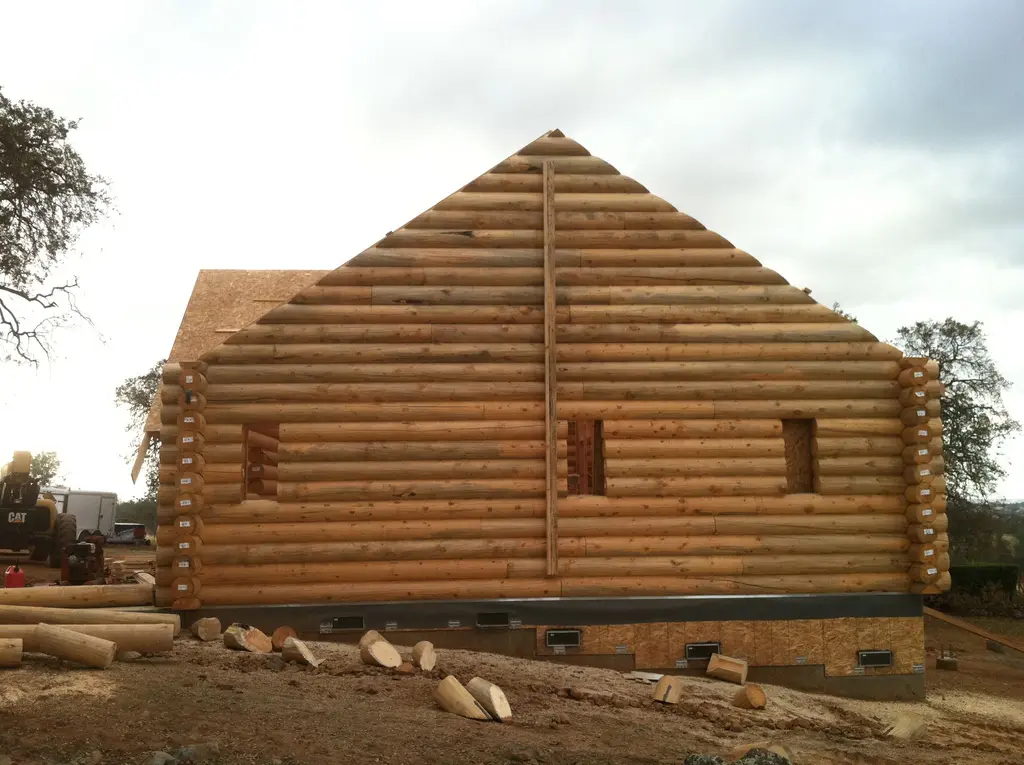 Log home