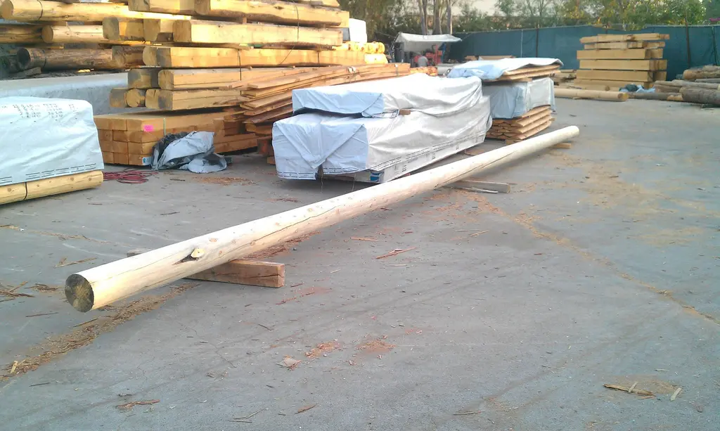 Log home