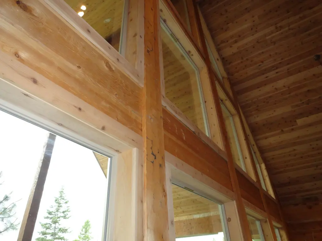 Log home