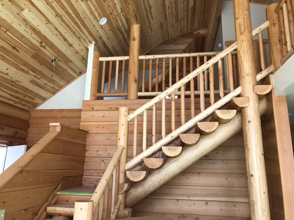 Log home