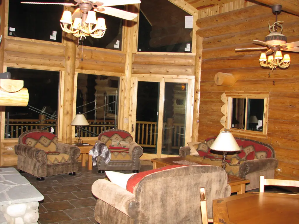 Log home