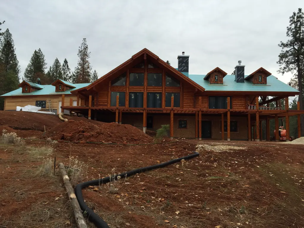Log home