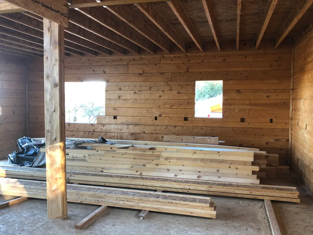 Log home