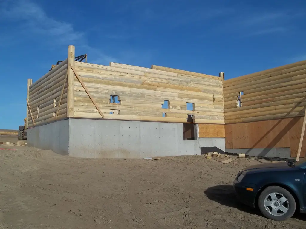Log home