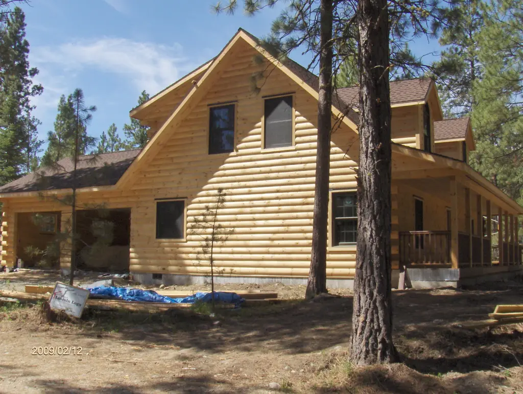 Log home