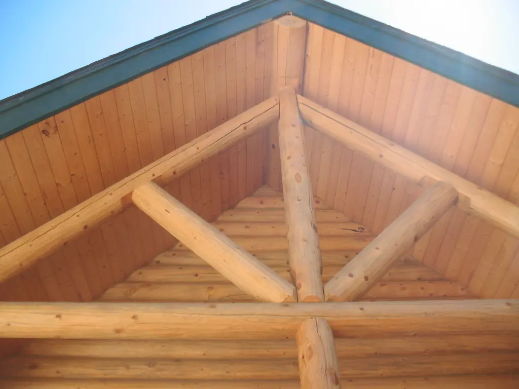 Log home