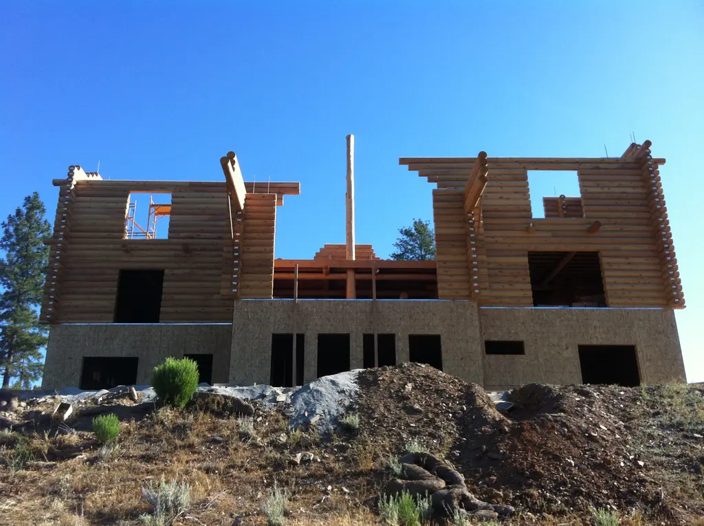 Log home