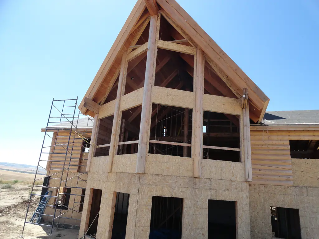 Log home