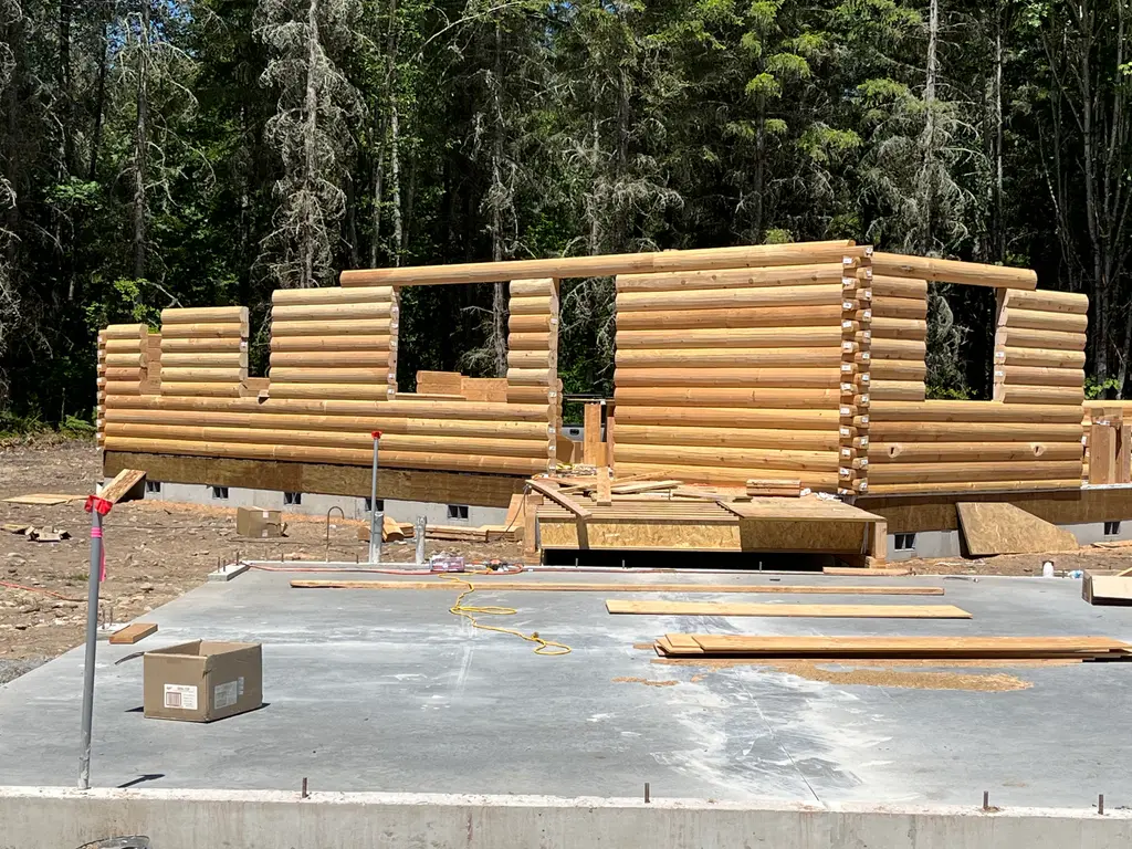 Log home