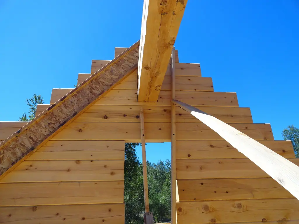 Log home