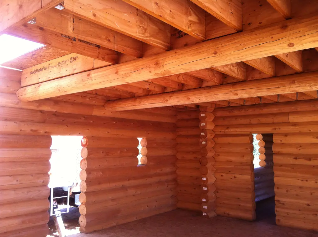 Log home