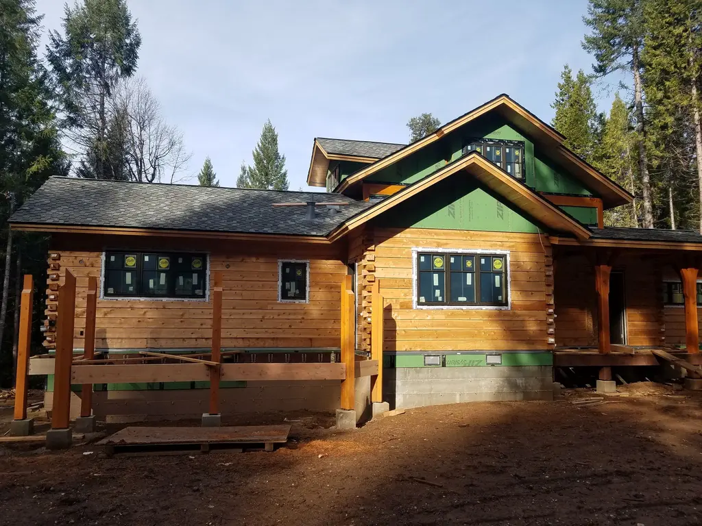 Log home