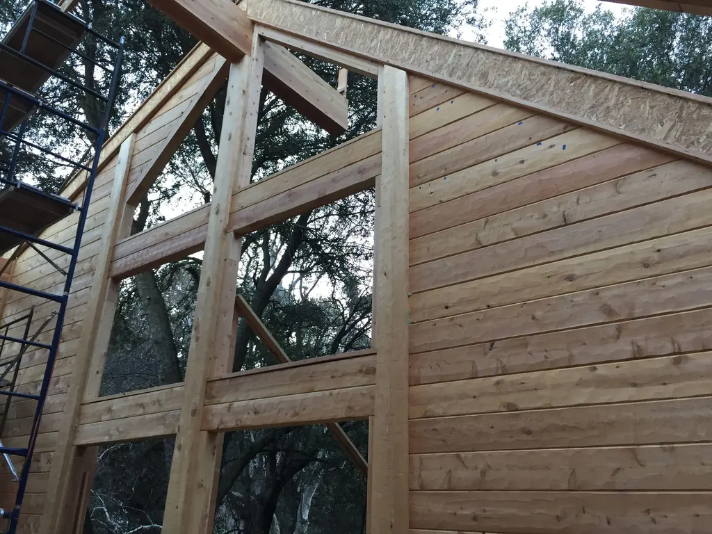 Log home