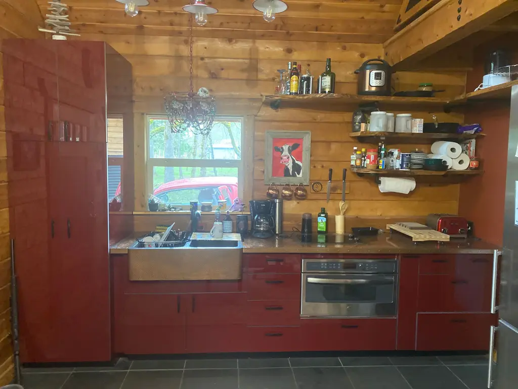 Log home