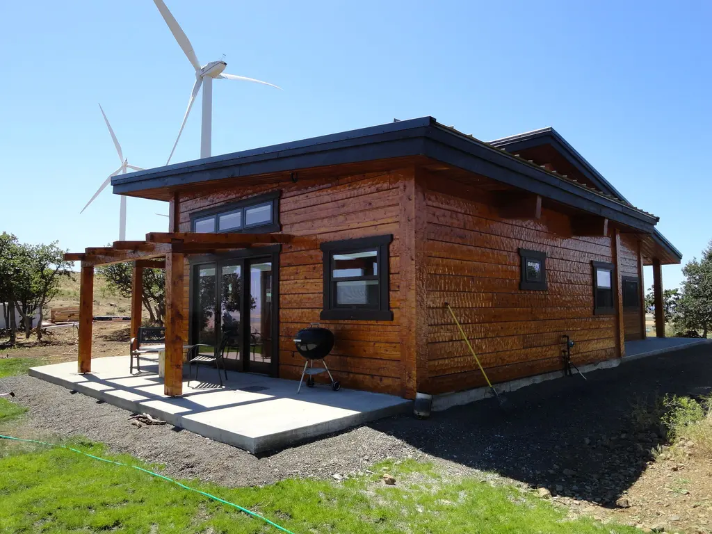 Log home