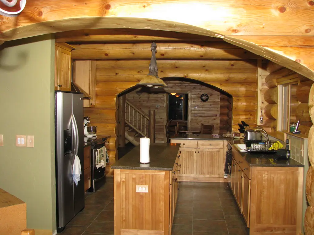 Log home