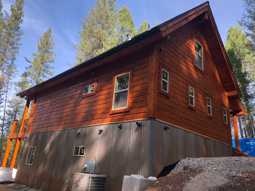 Log home