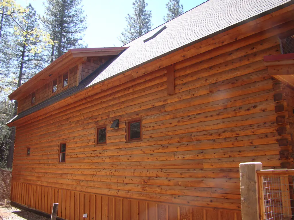 Log home