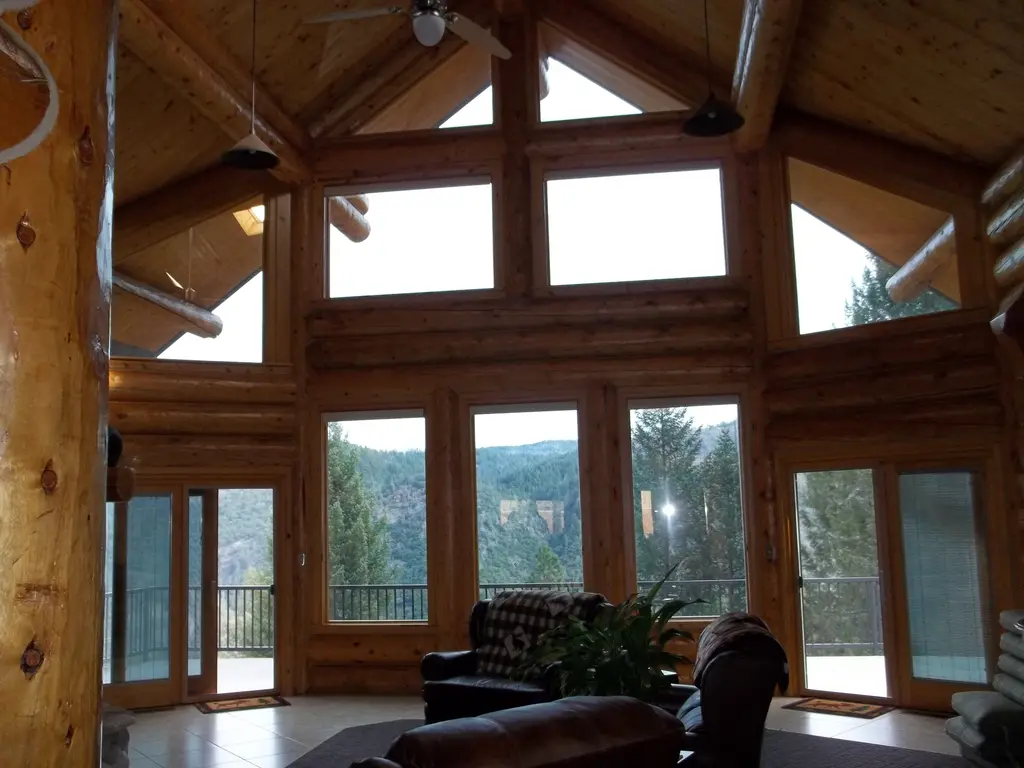 Log home