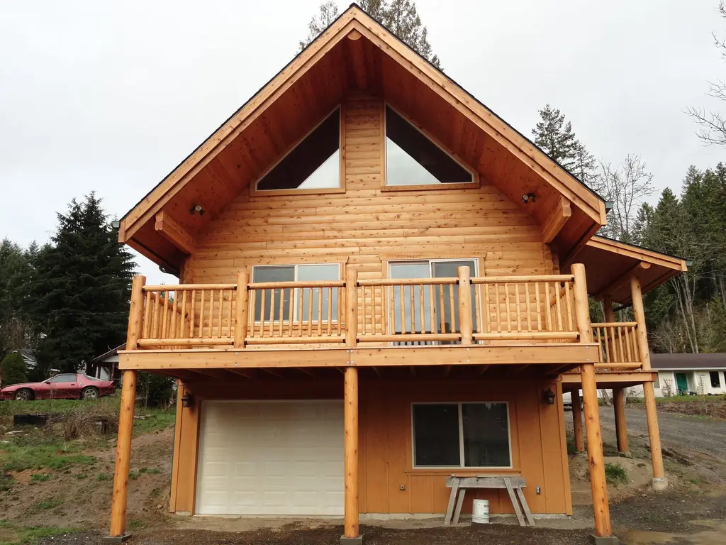 Log home