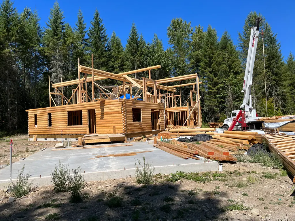 Log home