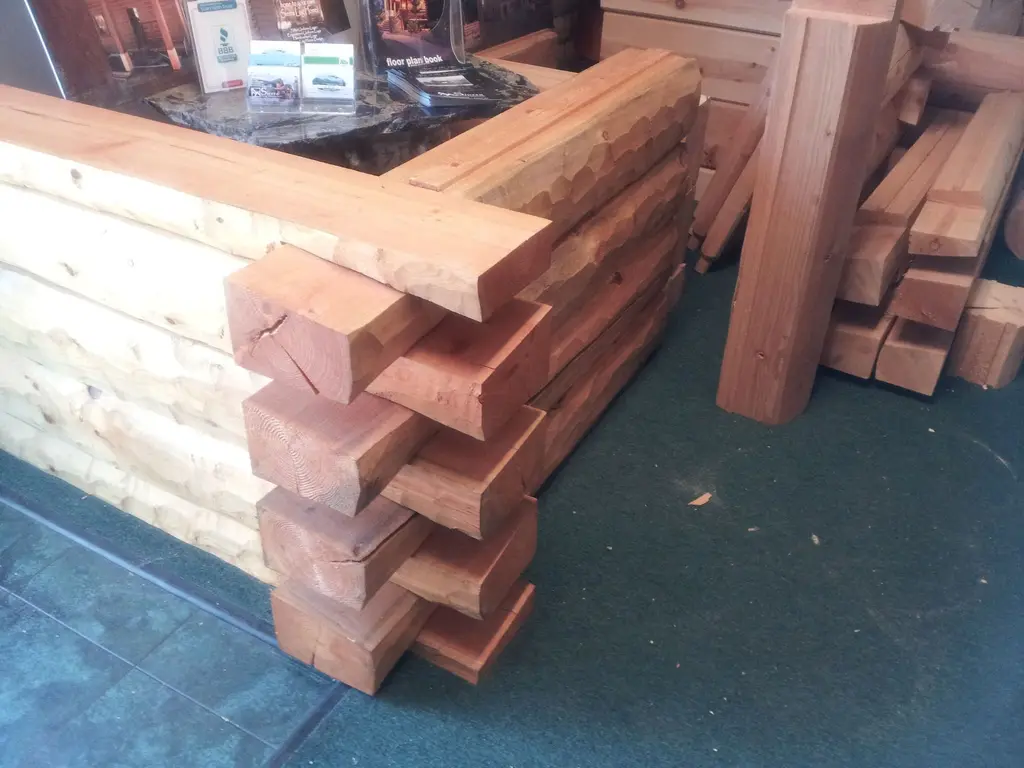 Log home