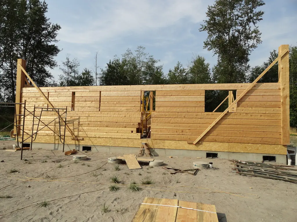 Log home