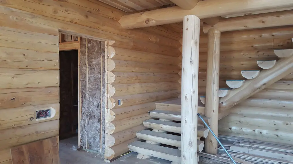Log home